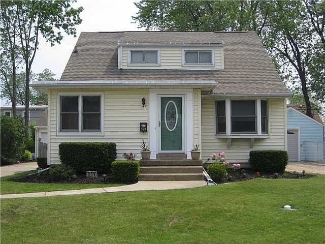 1st image of 599 Cornwall Ave