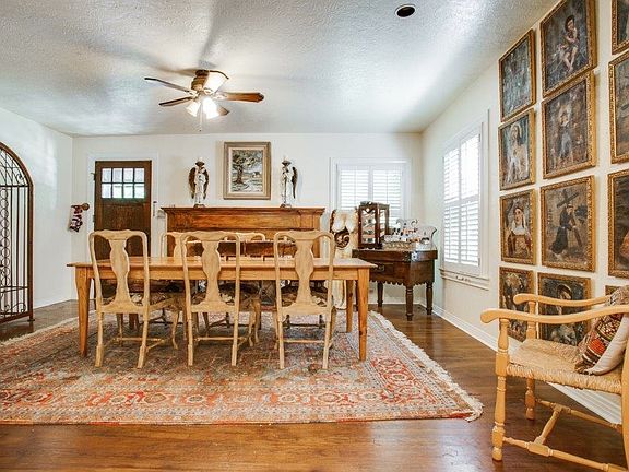 4th image of 275 E Oakview Pl