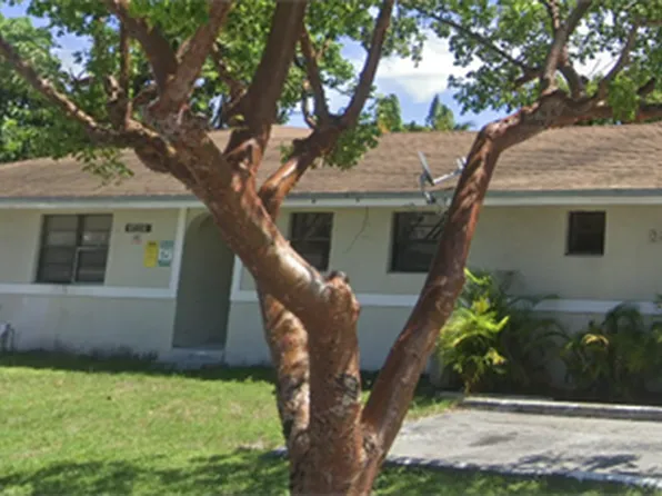 2462 Pierce LLC, 2462 Pierce St #070cbce3b, Hollywood, FL 33020