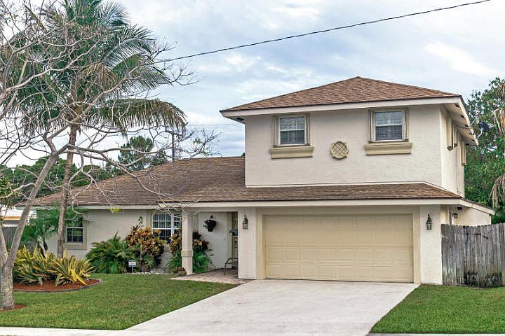 1st image of 114 Se 31st Avenue