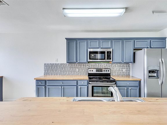 4th image of 1103 Madison