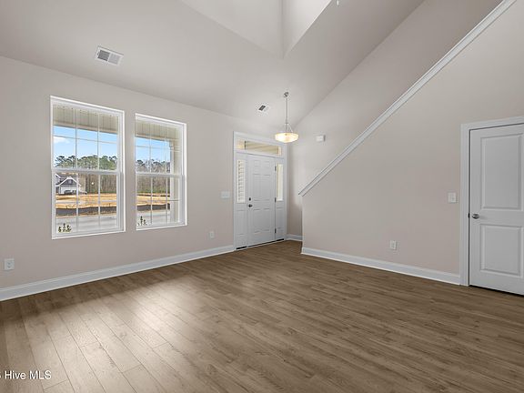 5th image of 1155 Forest Bend Drive NW