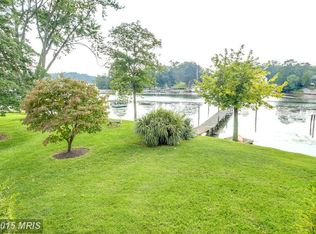 2415 Beach Ave, Baltimore, MD 21221