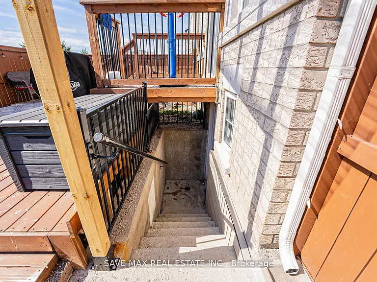 20 Desert Garden Dr #BASEMENT — Photo 6
