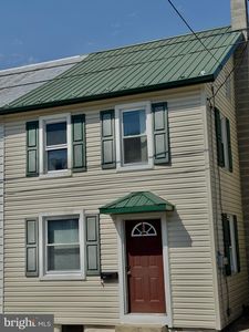 24 Hanover St, Dillsburg, PA, 17019