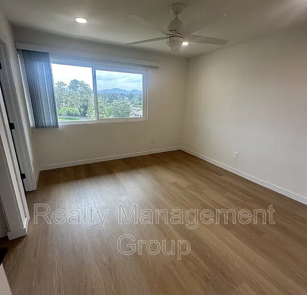 11218 Poblado Rd — Photo 8