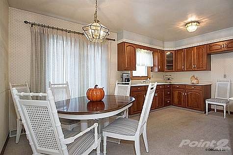 5th image of 2656 New Haven St