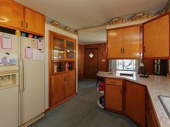 5th image of 817 S Pine St