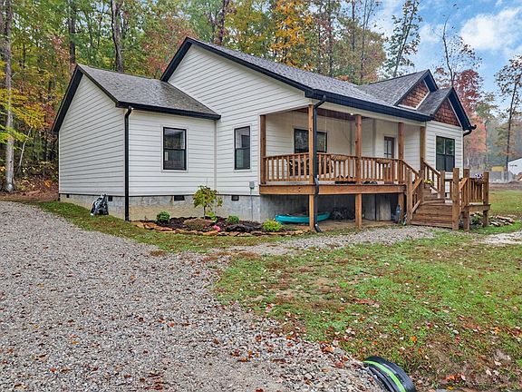 3rd image of 1027 Whispering Pine Ln