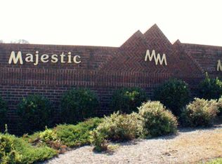 735 Majestic Mountains Blvd, Walland, TN 37886