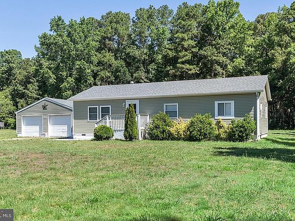 4th image of 3714 Hicksburg Rd