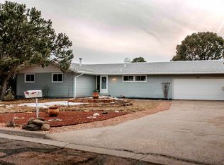 25 Obsidian Loop, Los Alamos, NM 87544