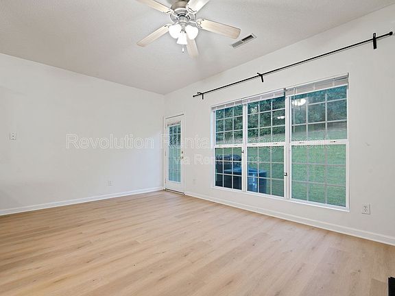 4th image of 8520 Kaden Dr