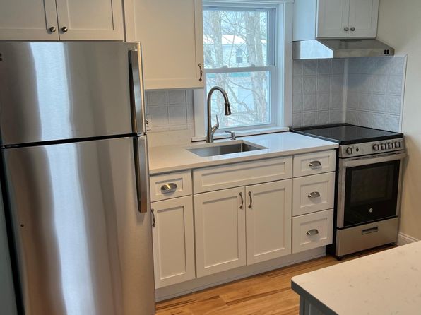 13 Pressey Ct APT 5