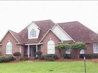 2408 Cobblestone Ct, Newton, NC 28658