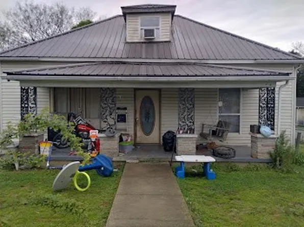 122 N Vine St, Ashland City, TN 37015