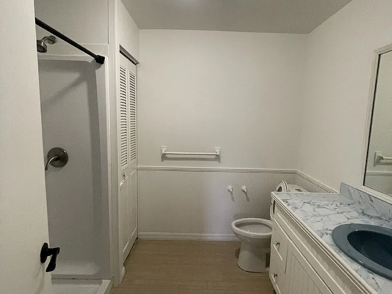 107 Montana Ave — Photo 14