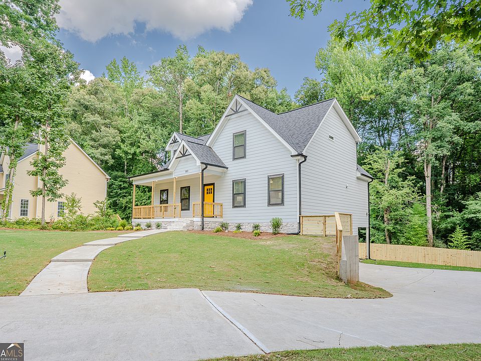 1st image of 160 Rosewood Cir