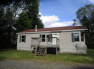 160 Bushnell Rd, Mayfield, NY 12117
