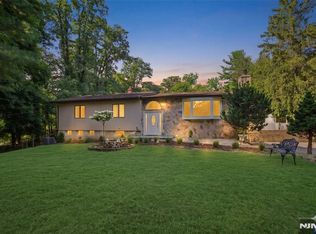 68 Lake St, Upper Saddle River, NJ 07458