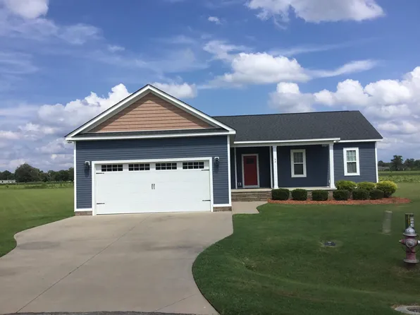 93 Sentinel Ct, Smithfield, NC 27577