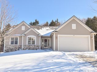 431 Thurow DRIVE, Oconomowoc, WI 53066