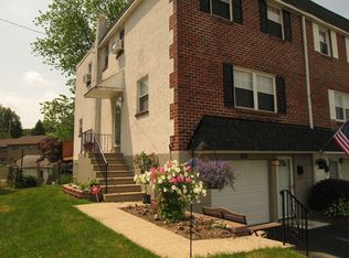 654 Linda Ln, Norristown, PA 19401