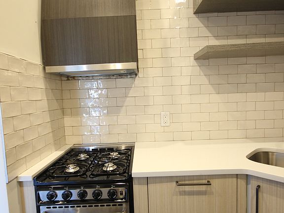 4th image of 1191 Bedford Ave #2FFF