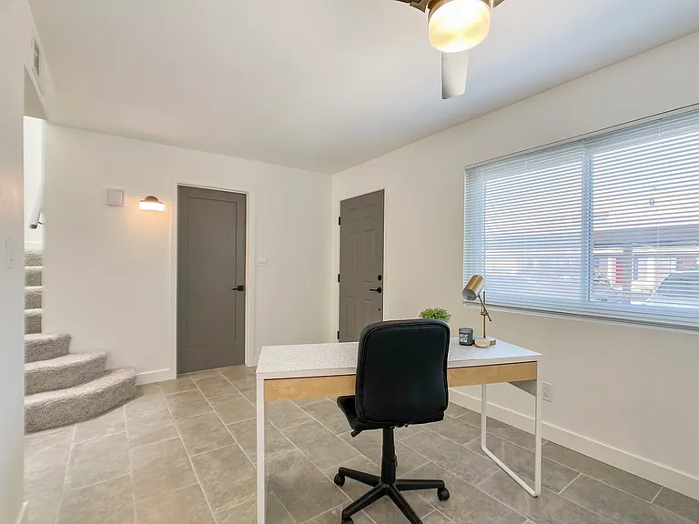1325 S McKemy St — Photo 13