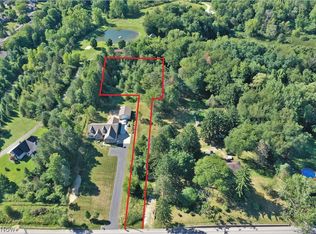 Springdale Dr, Stow, OH 44224