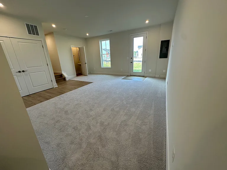 124 Galaxy Pl — Photo 43