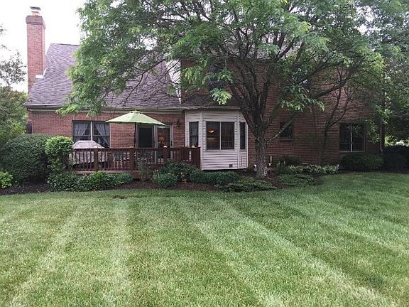 4th image of 1288 Ascot Dr