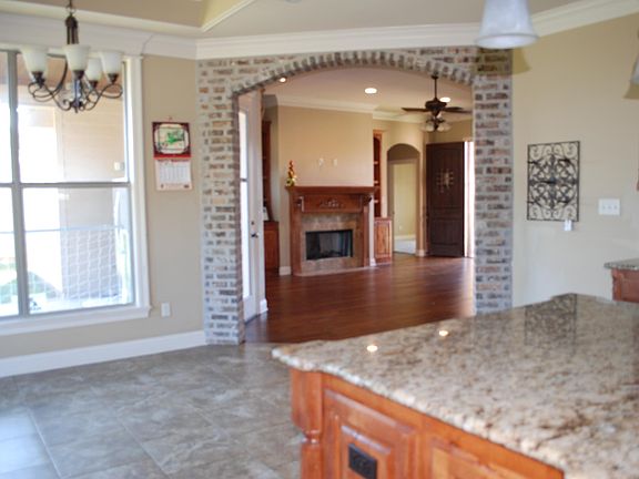 3rd image of 6104 Kateland Cir