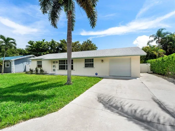 2350 NIKI JO Lane, Palm Beach Gardens, FL 33410