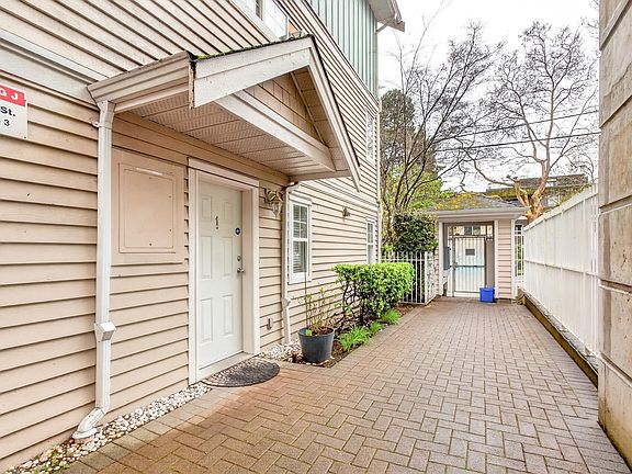 2nd image of 123 7th St #1