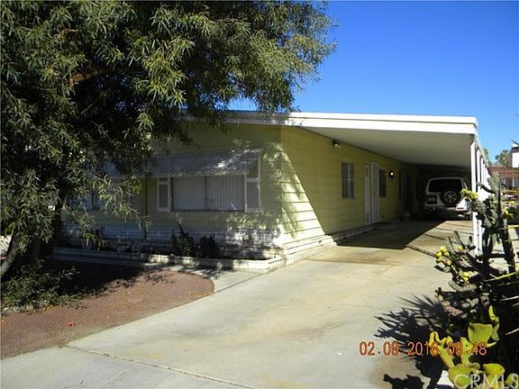 2nd image of 30752 Cocos Palm Dr