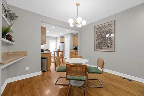 1103 Mount Pleasant Ave #1103 Photo 1