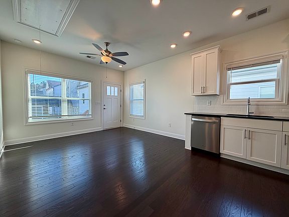 3rd image of 1747 Stone Hedge Dr NW #B