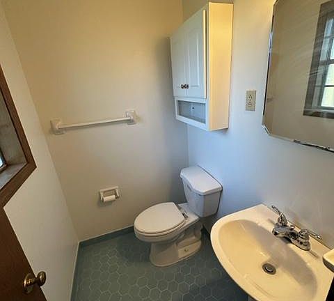 3rd image of 4267 Mikewood Dr