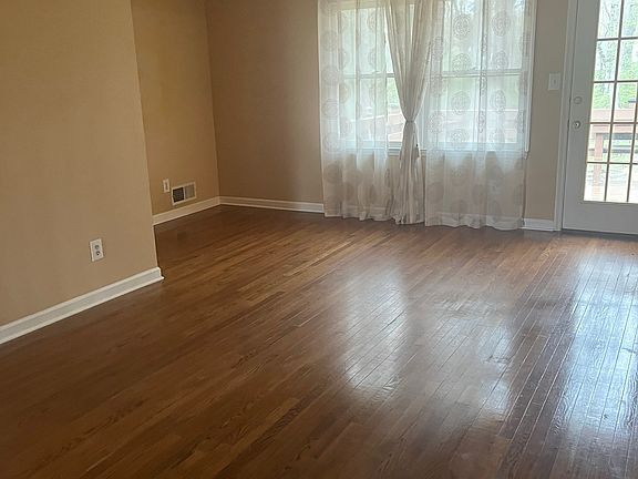 5th image of 119 Cumberland Rd