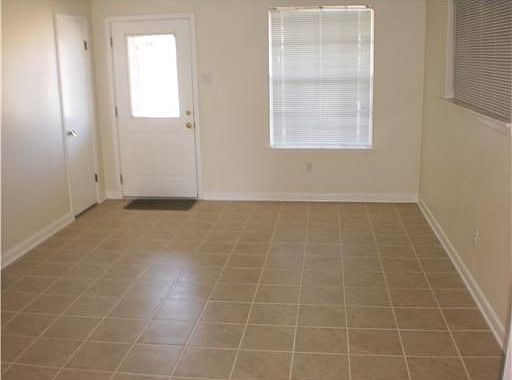 5th image of 739 Grinell Pl