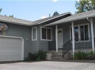 1820 NW Candler Ave, Grants Pass, OR 97526