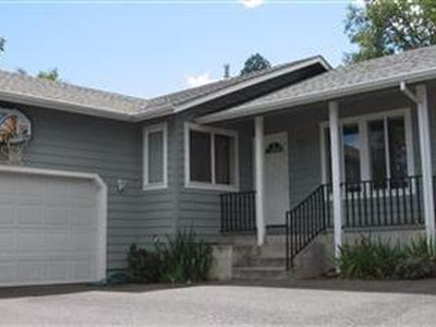 1820 NW Candler Ave, Grants Pass, OR, 97526