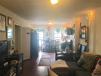 Rented by R New York