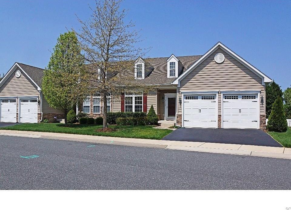 1st image of 31152 Mills Chase Dr