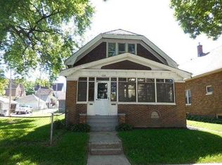 1222 S 33rd St, Milwaukee, WI 53215