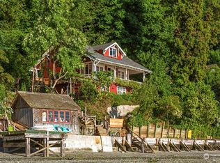 11908 Sylvan Beach Walk SW, Vashon, WA 98070