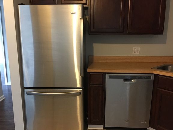 5th image of 1026 Castilian Ct