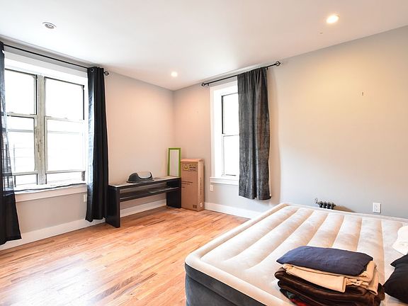 5th image of 25 Fort Washington Ave APT 2G