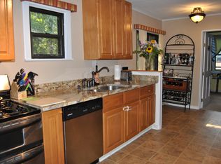 319 Kimberly Rd, Willernie, MN 55090